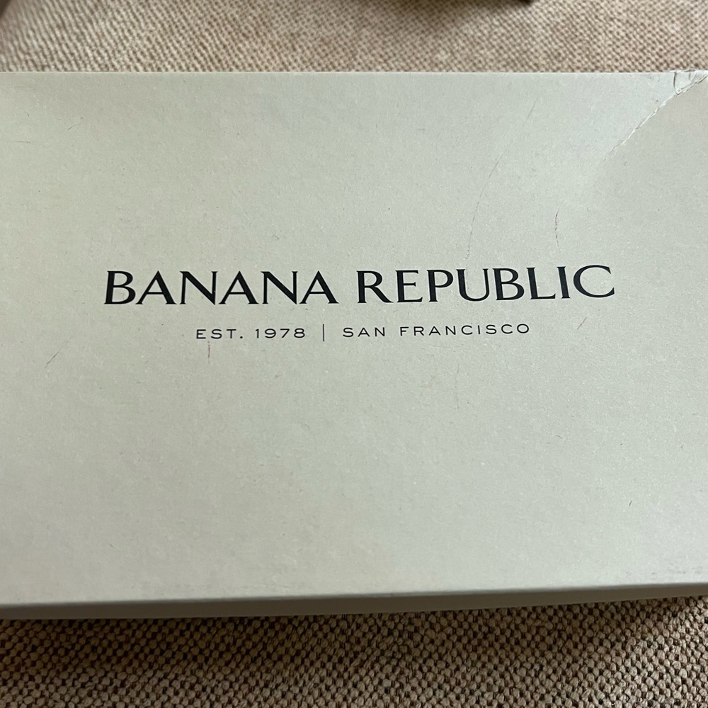 Banana Republic Empty Jewelry Accessories Box Empty Foam 8” X 5.75”  Storage